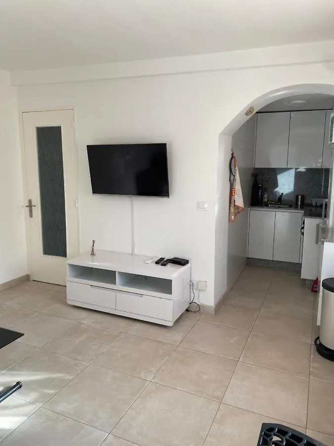 Agreable 2 Pieces En Ville Comme A La Campagne Νίκαια Γαλλία